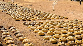السعودية: نزع 484 ألف لغم وعبوة وذخيرة غير منفجرة باليمن منذ 2018
