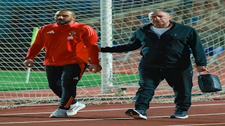 "الصفقات والمدير الفني".. مصدر يكشف لمصراوي أسباب تأجيل الأهلي للعديد من الملفات