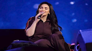 مي فاروق تروج لأغنيتها "اللي شافنا" .. خامس أغاني ألبوم "تاريخي"