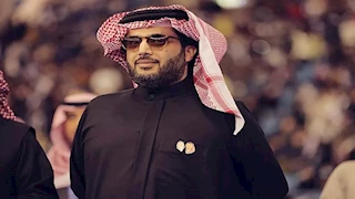 تركي آل الشيخ ينشر صورة تجمع عمرو أديب مع مايك تايسون   