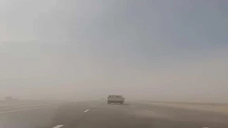 عاصفة رملية تضرب جنوب سيناء.. والمحافظة تحذر السائقين- صور