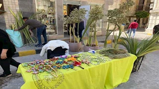 البابا تواضروس يصل غدًا.. كنائس الإسكندرية تتزين بأغصان الزيتون وسعف أحد الشعانين- صور