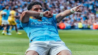 مرموش يسجل في ريمونتادا مانشستر تي أمام كريستال بالاس