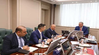 وزير البترول يبحث مع شركة شيماى الصينية فرص الاستثمار في قطاع التعدين