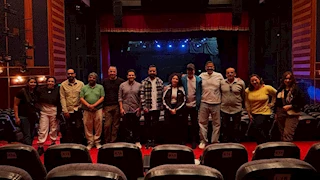 مدحت العدل ينشر صورة من تحضيرات مسرحية "أم كلثوم"