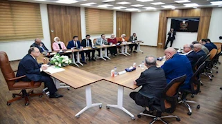  تفاصيل اجتماع رئيس هيئة الدواء مع نقيب الأطباء وجهاز الدمغة الطبية والغرف التجارية 