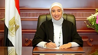 النائبة أميرة أبوشقة توجه سؤالاً باللغة الفرنسية لوزير التعليم (فيديو)