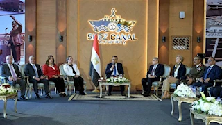 مدبولي يشهد احتفالية قناة السويس "بيوم التفوق" وإطلاق حزمة مشروعات وخدمات بحرية جديدة