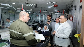 13 شباكًا لخدمة المواطنين.. محافظ الشرقية يتابع سير العمل بالمركز التكنولوجي بحي أول الزقازيق 