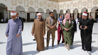 رئيسة البرلمان السولوفيني تزور الجامع الأزهر