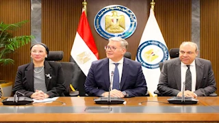 بديل آمن ونظيف.. 3 وزراء يبحثون إنتاج وقود الطائرات المستدام (SAF) 