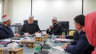 "البحوث الإسلامية" وقطاع المعاهد يبحثان تطوير أداء التعليم الأزهري بالخارج