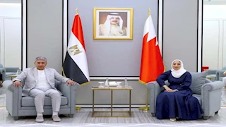 وزير السياحة ونظيرته بالبحرين يتفقان على تشكيل فريق عمل لتنفيذ أطر التعاون 