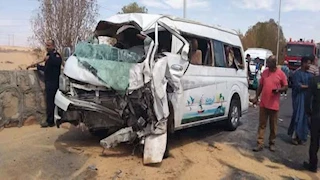 بالصور.. محافظ أسوان يطمئن على الحالة الصحية لطلاب مدرسة المعمارية