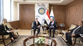 وزير البترول يبحث مع "كابريكورن" خطط الاستكشاف في الصحراء الغربية