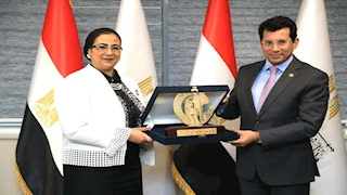 "القومي للمرأة" يوقع برتوكول تعاون مع وزارة الشباب والرياضة 