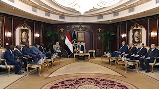وزير الداخلية يبحث مع نظيره الأوغندي تعزيز التعاون الأمني ومكافحة الإرهاب