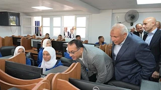 رئيس الوزراء يتابع جهود دعم مدارس We للتكنولوجيا التطبيقية 