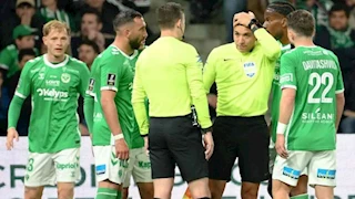 القبض على مشجع اعتدي على حكم بالدوري الفرنسي.. ما القصة؟