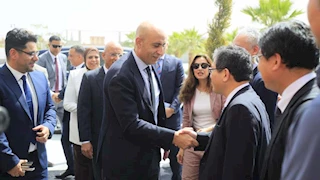 صور- وزير التربية والتعليم يصطحب وفدا يابانيا لزيارة لمركز ريادة المصري الدولي 
