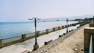 طقس حار يؤجل احتفالات شم النسيم إلى ساعات الليل في السويس (صور)