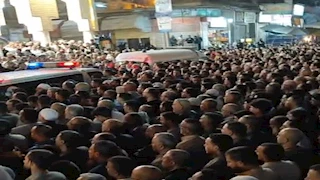 بالصور.. جنازة جماعية مهيبة لـ 5 من ضحايا طريق العدالة بالبحيرة