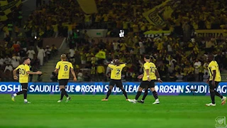 الاتحاد يقلب الطاولة على الاتفاق ويفوز بثلاثية في الدوري السعودي (فيديو وصور)