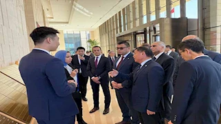 وزير الإسكان يتفقد منطقة الأعمال المركزية بـ"بكين" للاطلاع على أحدث نظم الإدارة والتشغيل