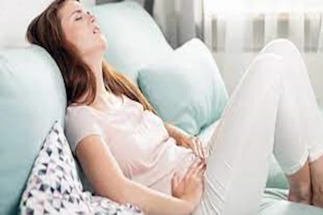 5 أطعمة لتعزيز الطاقة وتجنب الإرهاق خلال الدورة الشهرية