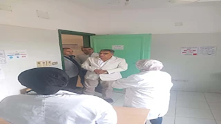 "مش همشي إلا لما تتعالج".. محافظ الدقهلية يشرف على علاج أسنان أحد المواطنين