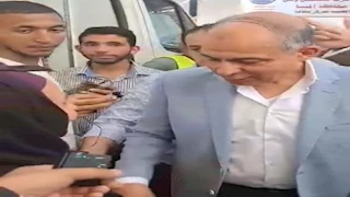 "وعد شرف أطلعك عمرة".. محافظ المنيا يستجيب لطلب سيدة مُسنة (صور)