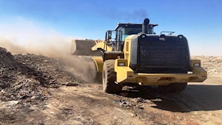 رفع  800 طن مخلفات وتركيب علامات إرشادية بشوارع مدينة أسوان (صور)