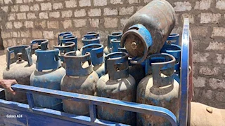 سكر ناقص ودقيق مهرب.. حملات تموين الأقصر تكشف تجاوزات في الأسواق والمخابز -صور