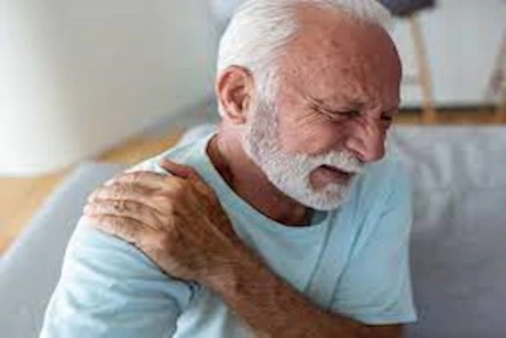 5 فواكه لخفض حمض اليوريك بالجسم