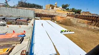 12 صورة ترصد تقدم أعمال تنفيذ قناطر ديروط الجديدة