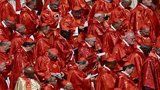 بحضور ترامب.. لأول مرة أداء الصلاة البابوية باللغة الصينية في جنازة البابا فرنسيس