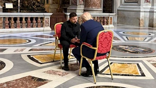 صور توثق لقاء زيلينسكي وترامب قبل جنازة البابا فرنسيس