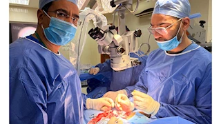 ‬باستخدام هذه التقنية.. نجاح أول عملية جراحية في مستشفى جامعة أسيوط لعلاج تأخر الإنجاب - صور