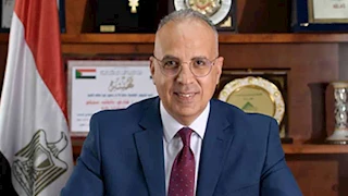 تطهير مليون غرفة صرف| بالصور.. وزير الري يتابع حالة منظومة الصرف الزراعي