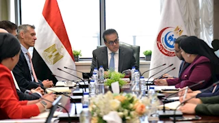 عبدالغفار يبحث مع "باير" تعزيز التعاون في الصحة الإنجابية وعلاج الأورام