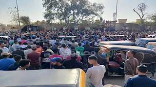 في مشهد مهيب.. البساتين تودع "عبده الجمال" ضحية أولاد خاله  (فيديو وصور)