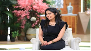 الخميس.. سهر الصايغ ضيفة معكم منى الشاذلي على قناة ON