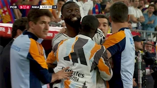 "هل يتم سجنه؟".. عقوبة كبيرة تنتظر نجم ريال مدريد بسبب الكلاسيكو