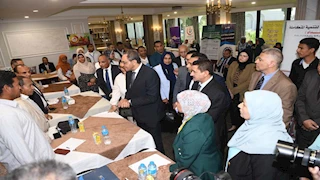 يوفر 375 فرصة عمل.. محافظ قنا يفتتح ملتقى التوظيف لبرنامج "مهنتك مستقبلك"