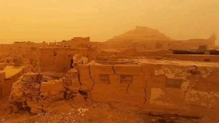 أصوات رعب.. مشاهد من العاصفة الترابية بسيوة قبل وصلها لباقي المحافظات