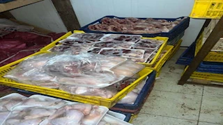 غلق 3 منشآت صحية وضبط وإعدام 2 طن أغذية ومشروبات بمدينة دهب