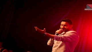 أول تعليق من حمادة هلال بعد حفله بمسرح البالون (صور)