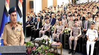  وزير الدفاع يشهد مناقشة البحث الرئيسي لمركز الدراسات الإستراتيجية للقوات المسلحة