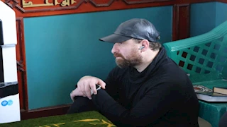  الحزن يسيطر على الفنان نضال الشافعي في جنازة زوجته (صور)