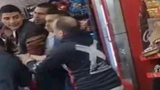 قرار جديد من النيابة في واقعة الاعتداء على ضابط شرطة داخل سوبر ماركت بقنا 